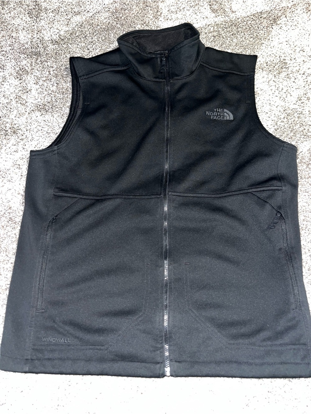 North Face Vest Men’s Medium Black Windwall Full Zip Euc